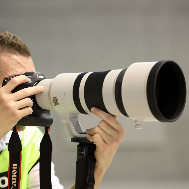 Objectif Canon Ultrasonic 100-300mm 1: 4.5-5.6 pour EOS